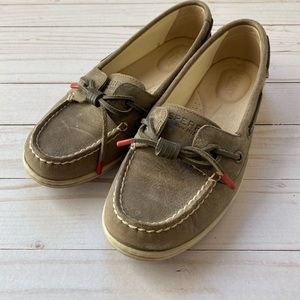 Women’s Sperry Barrelfish (7.5)